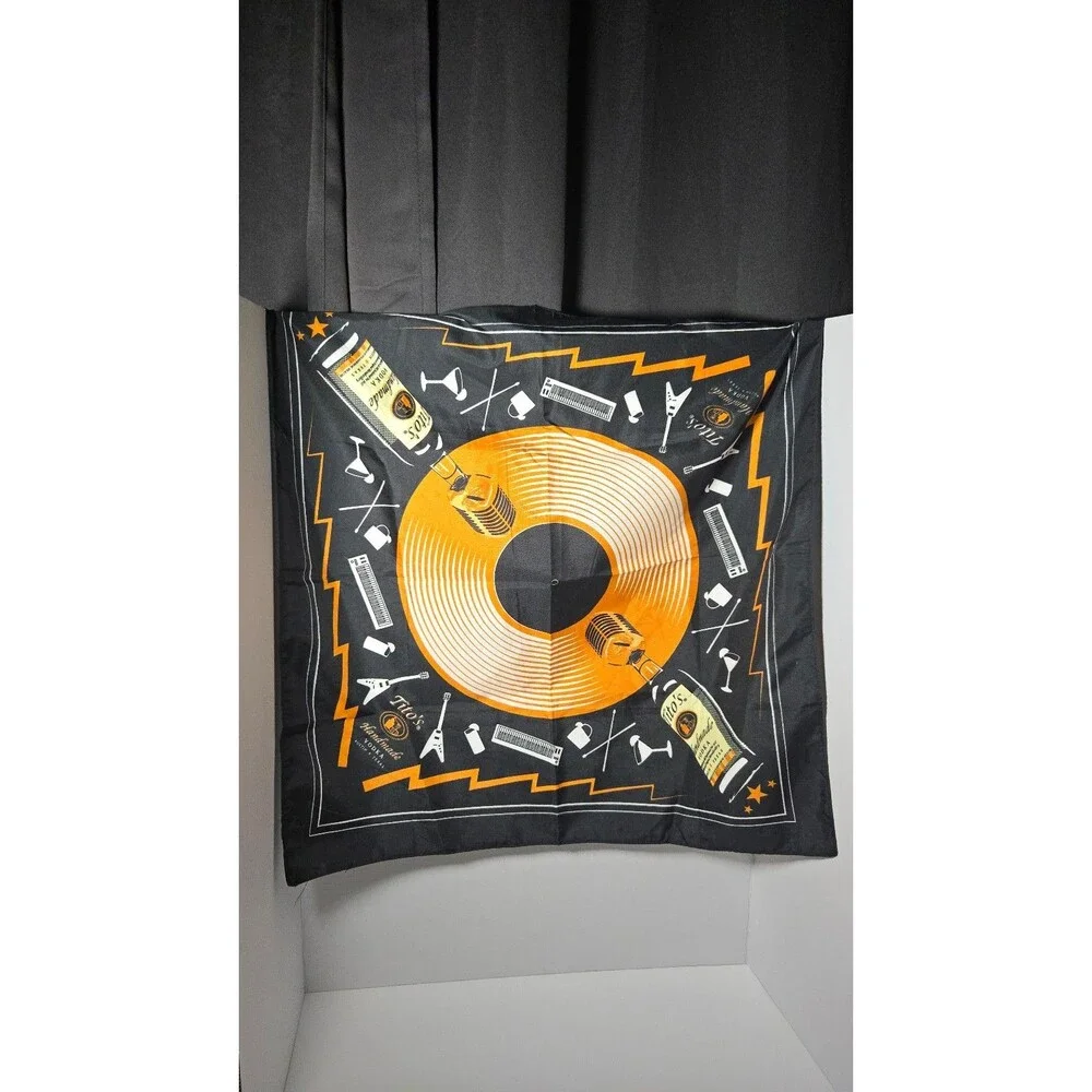 Titos Bandana